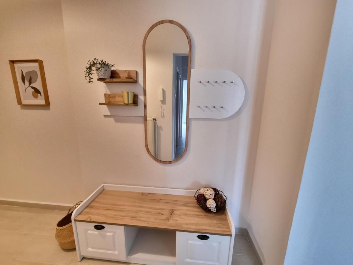 Our Home-Fully Renovated Apartments And Studios By The Sea Nikiti  Esterno foto